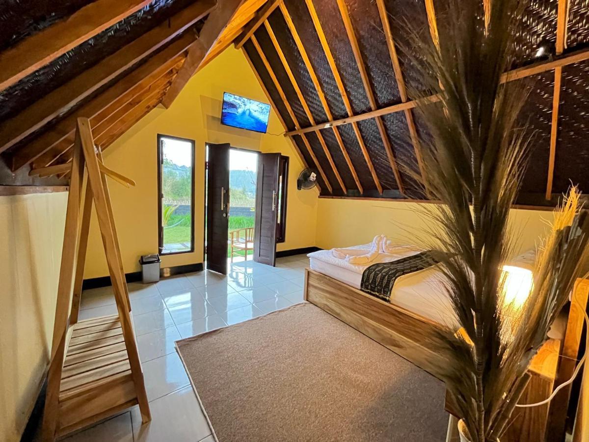 Semadi Mountview Appartement Baturaja  Buitenkant foto